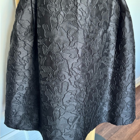 Elegant Black Textured Dress. Ptp 18” lenght 39”fully lined - Picture 5 of 11